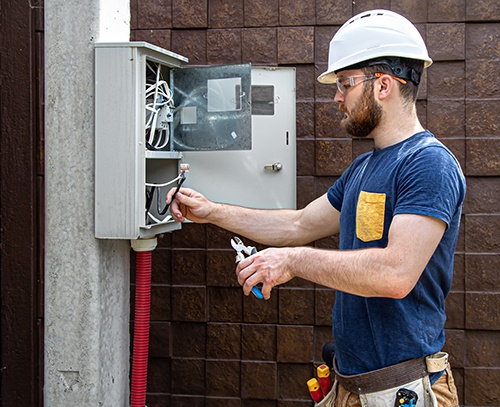 Does Your Homes Electrical System Need a Tune-Up?