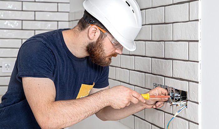 Fast, Same day Electricians Across Denver and Boulder